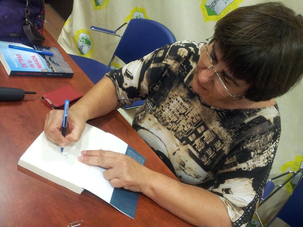 Marga Muñiz Aguilar. Terapeuta y Escritora